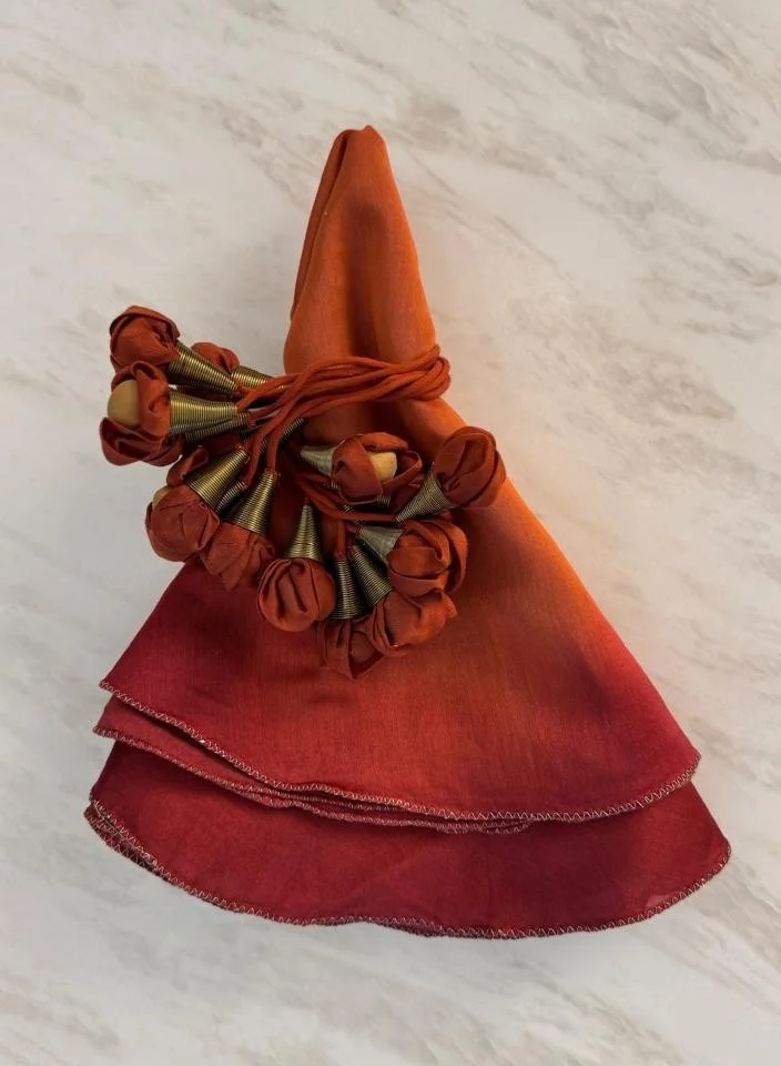 Tohfa Luxe Rust to Maroon Ombre Napkin Set with Handcrafted Floral Ties â€“ Set of 6 (50 cm Diameter)