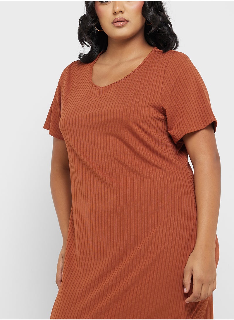 Ginger Plus - Ribbed T-Shirt Dress With Side Slit - Image 1
