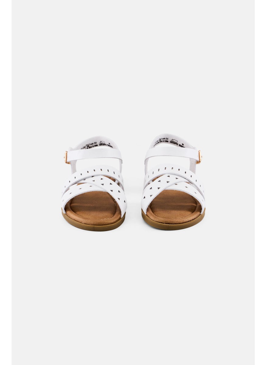 Xti Kids Girl Adjustable Buckle Sandals, White  - Image 4
