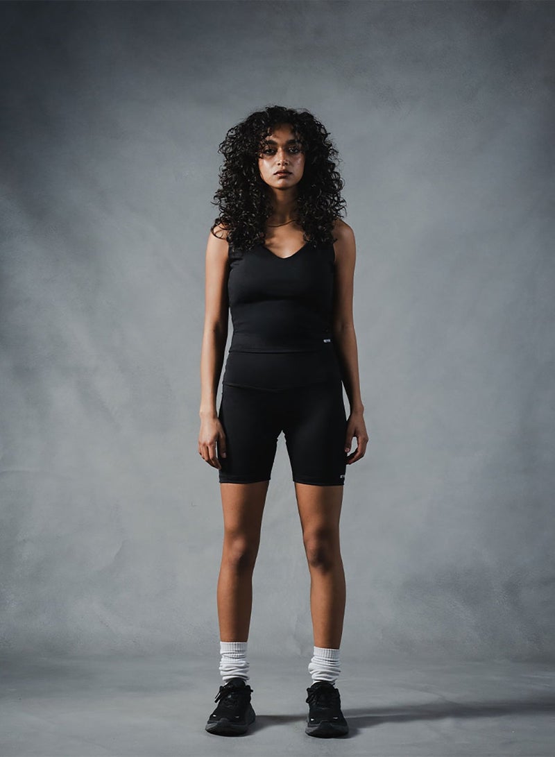 Beyond Sportswear Women's Black Seamless Biker Shorts - Image 1