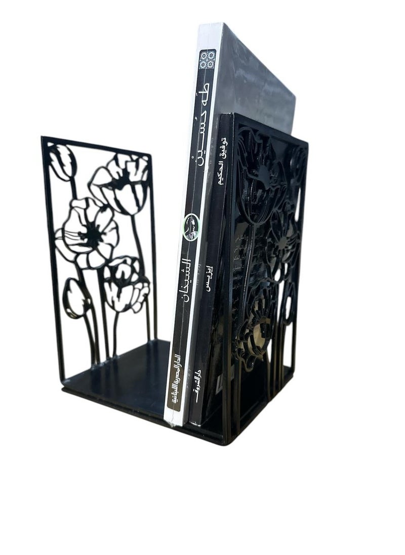 Generic An elegant book holder used to organize books and magazines in an orderly and easy way. With a modern design.  - Image 1