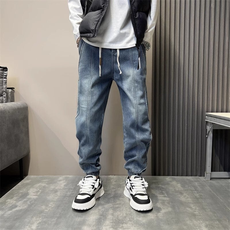 Unisex Classic Denim Jeans Loose Fit Daily Outdoor Wear - Image 1