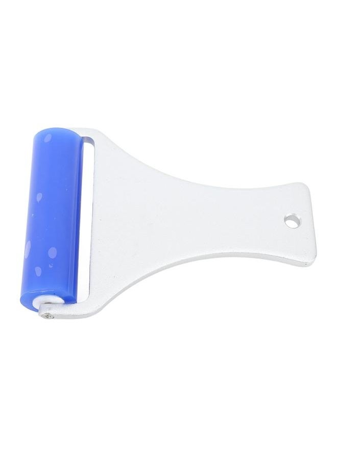 NIBEMINENT Silicone Manual Dust Roller Cleaner Tool with Static Electric Function Adsorb Small Impurities Aluminum Handle Blue Roller 7.5cm / 3.0in  - Image 4