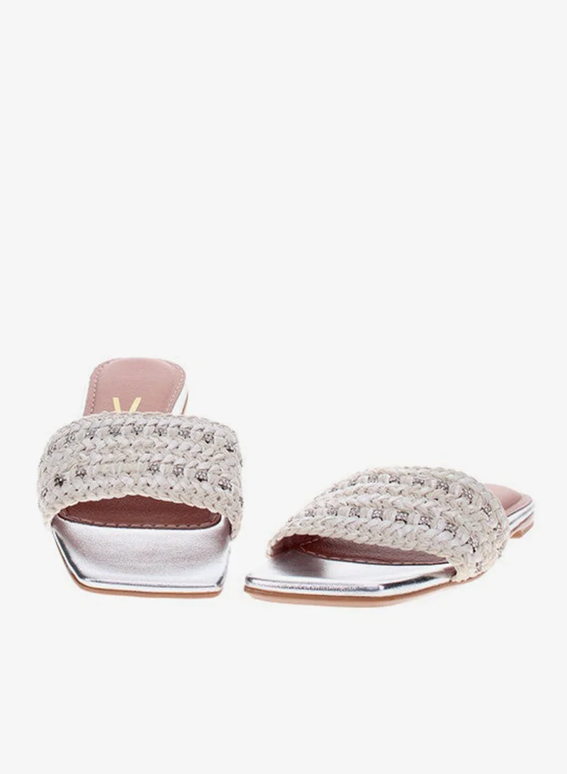 VIZZANO Off White Flat Sandals for Women – Stylish Ladies Flat Sandals & Comfortable Flat Slippers for Women | Best Price UAE
