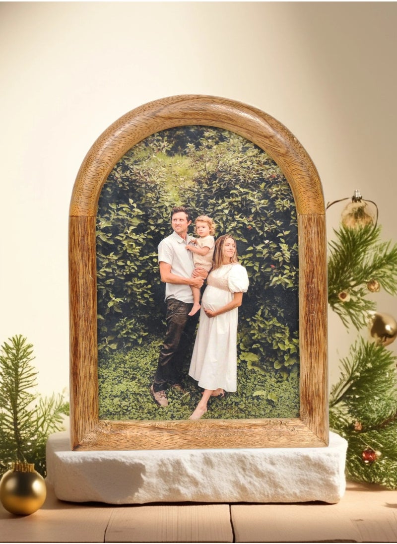 Mars & More - Handcrafted Wooden Arch Photo Frame 15x20 cm by Artesania - Image 1