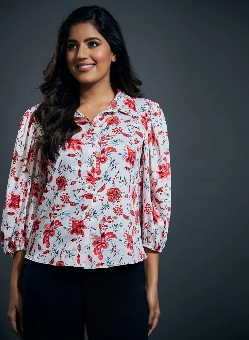 Zigzag Puffed sleeve button through printed blouse