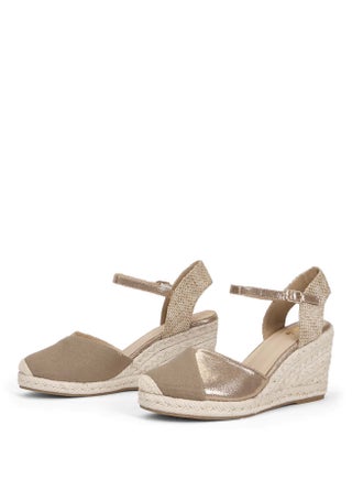Closed Toe Espadrille Wedges Sandals champagne