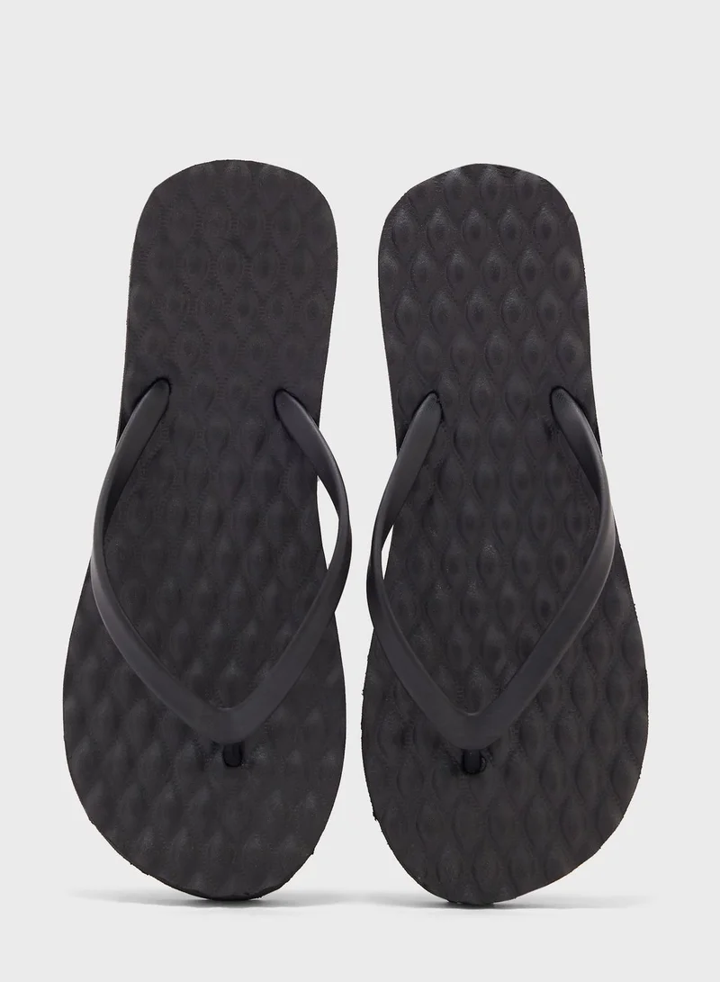جينجر Quilted Texture Flip Flop