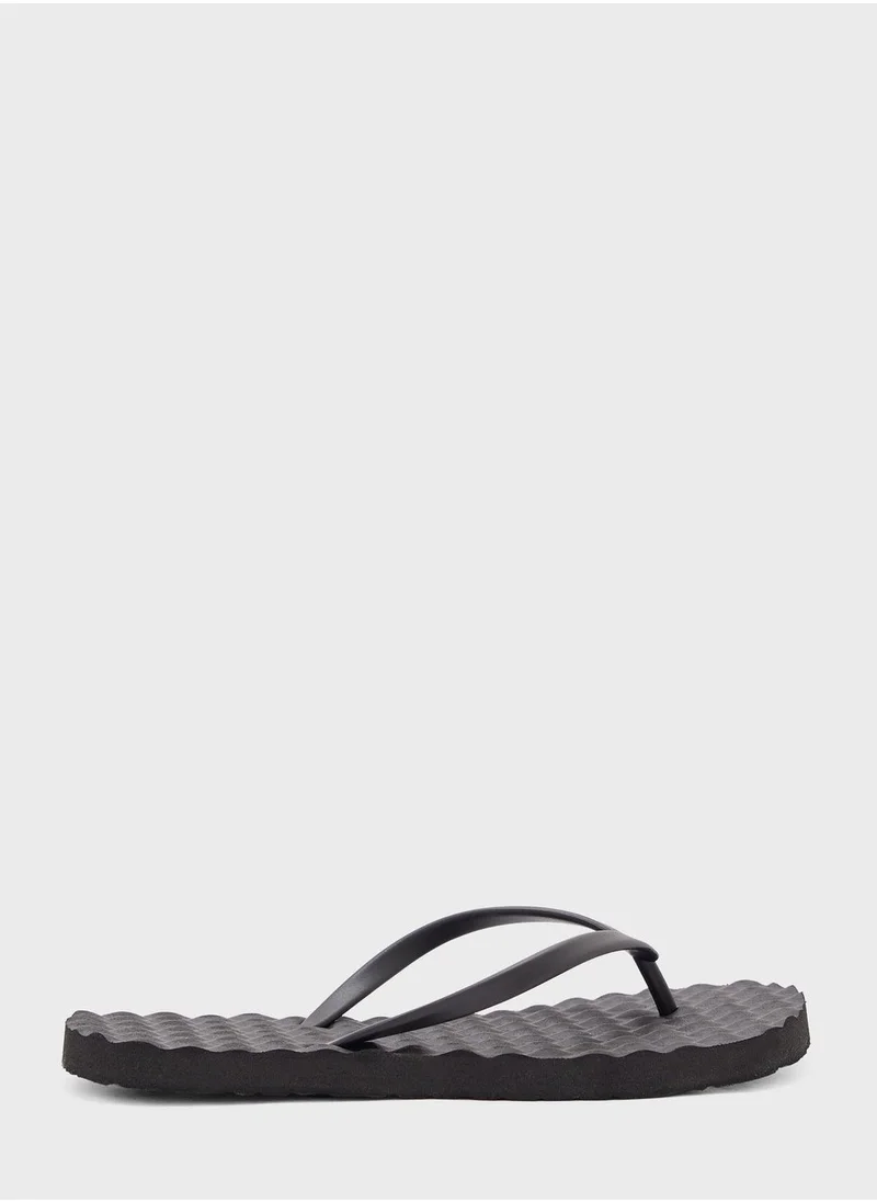 Ginger Quilted Texture Flip Flop