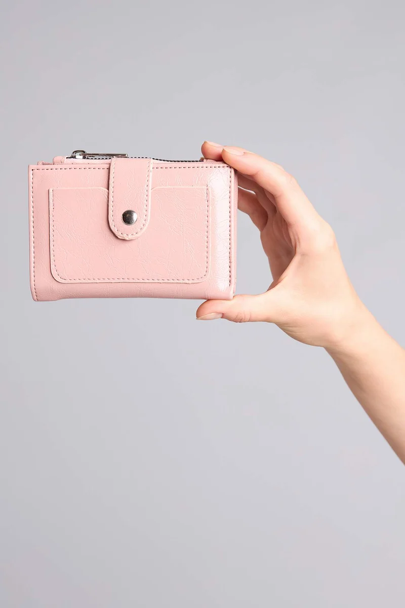 Woman Faux Leather Wallets