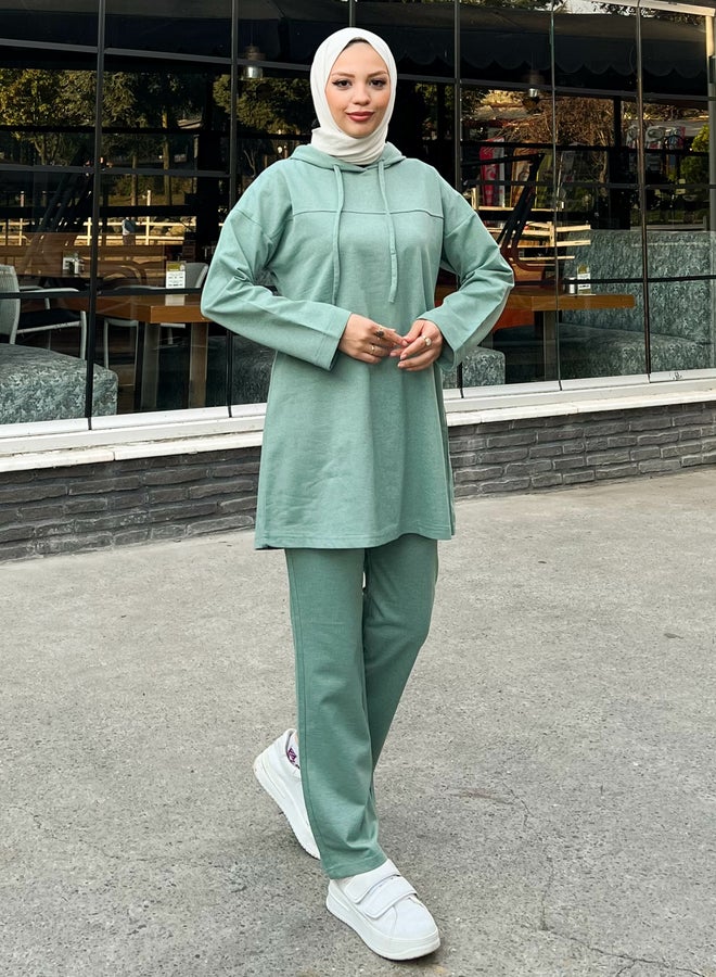 بي ويست طقم رياضي بغطاء رأس طويل من بيست - Image 1