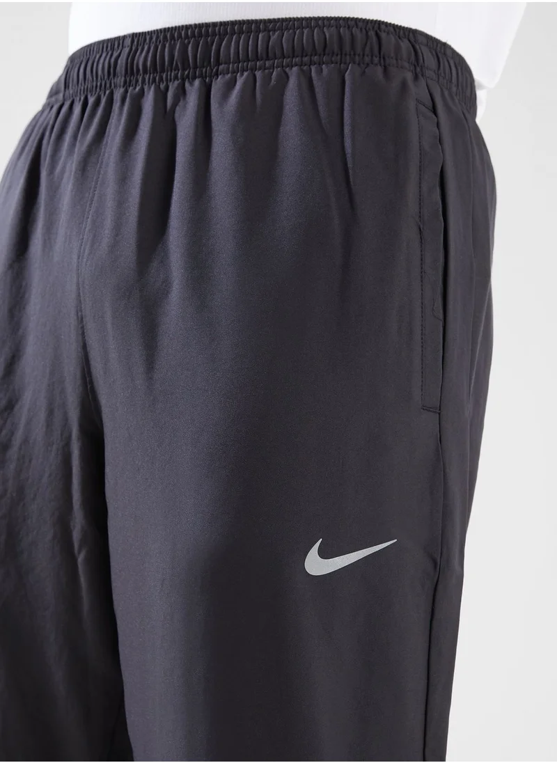 Nike Dri-Fit Challenger Woven Pants