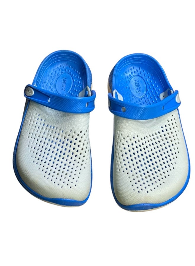 Comfortable clogs – lightweight with a modern design – easy to wear - Image 2