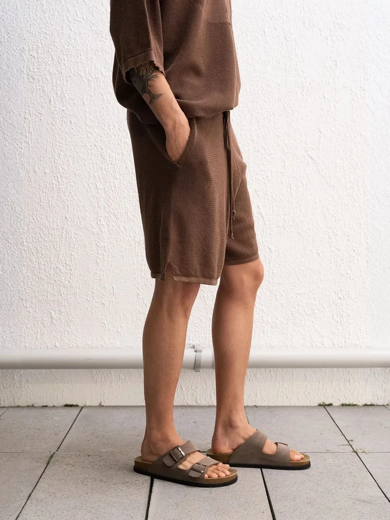 Giesto Beaver Brown GIESTO Relaxed Fit Elastic Waist Midi Shorts for Men | Best Price UAE