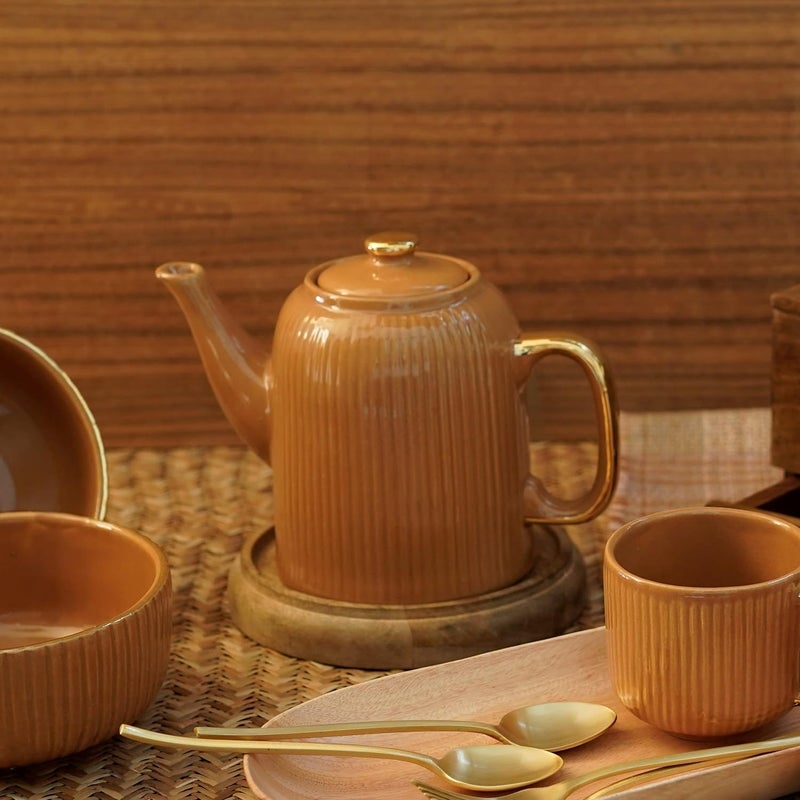 Courtyard Hand Cast Ceramic Baardez Tea PotOrange750 ML - Image 2