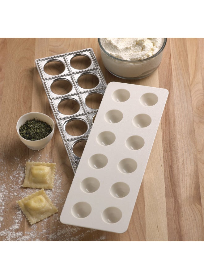 Fox Run 57665 Ravioli Maker, Aluminum, 12-Cup