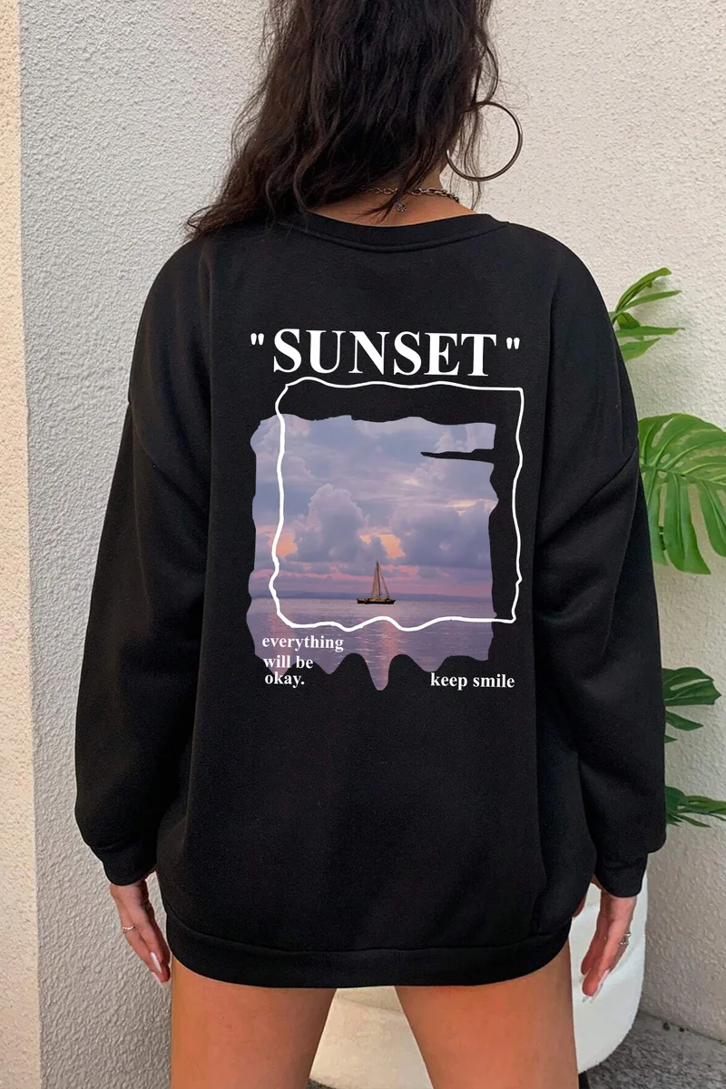 ONLYTRENDWEAR Unisex Sunset Printed Crew Neck Sweatshirt S.m. Black
