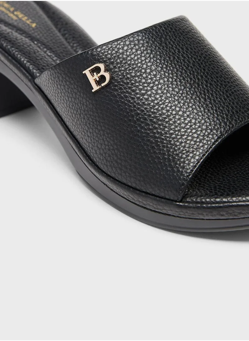 شو اكسبرس One Strap Sandals