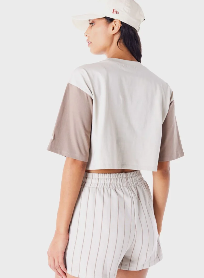 NEW ERA New York Yankees Mlb Cropped T-Shirt