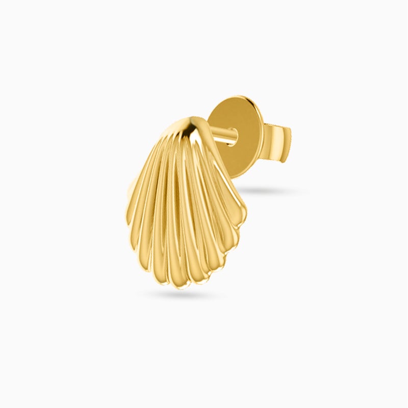 Miss L' by L'azurde Seashell Stud Earrings in 18K Gold - Image 4