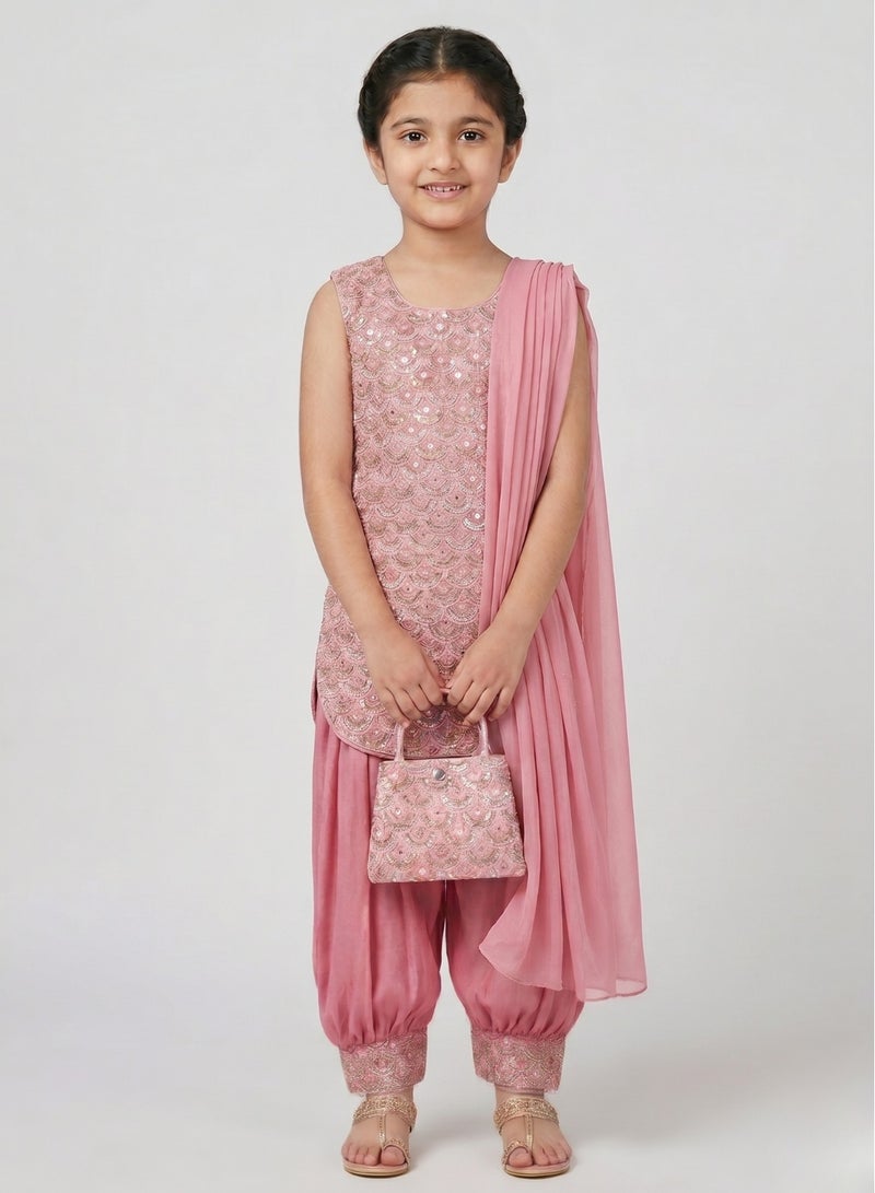 babyqlo Girls Peach Embroidered Ethnic Kurta Set - Image 1