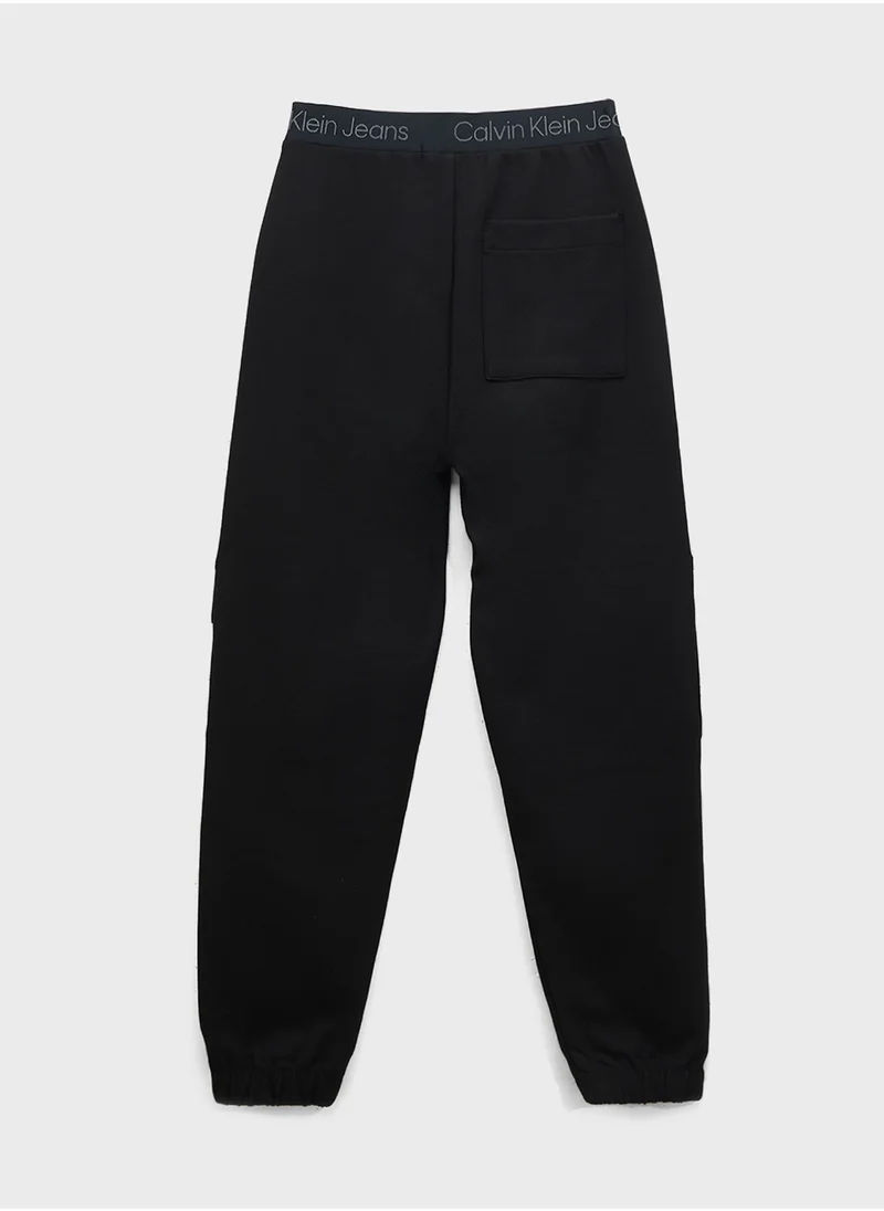 كالفن كلاين جينز Youth Essential Cargo Sweatpants
