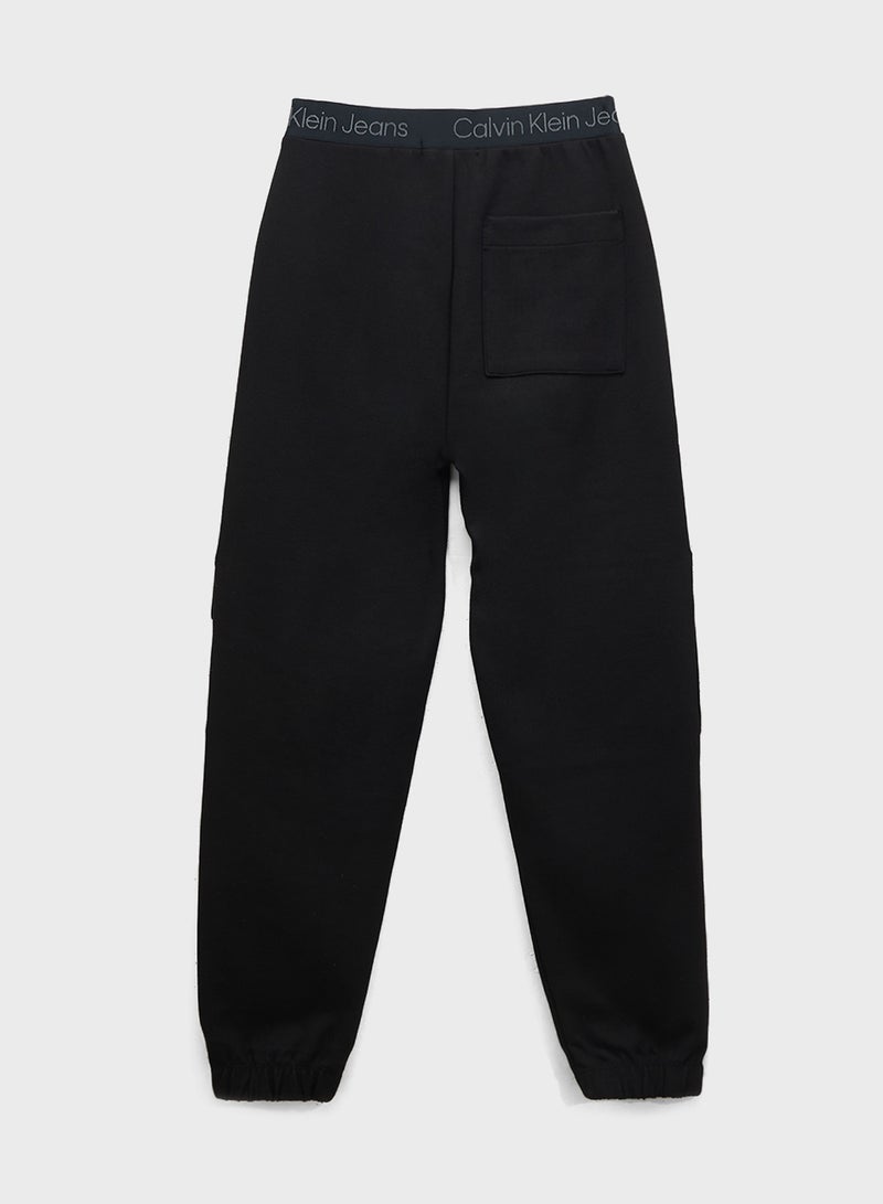 Calvin Klein Jeans Youth Essential Cargo Sweatpants  - Image 2