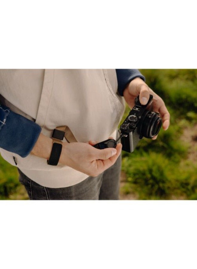 Peak Design Cuff Camera Wrist Strap (Coyote) - pzsku/Z920C2245B7D65FD9F398Z/45/_/1736596684/f6b0cd00-c821-4372-bd96-5b4ef002aebd