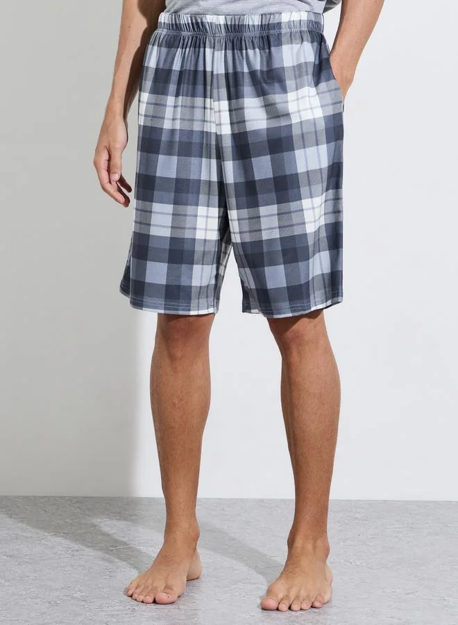 Styli  Multi-Color Checked Pocket T-Shirt and Checked Shorts Pyjama Set for Men | Best Price UAE