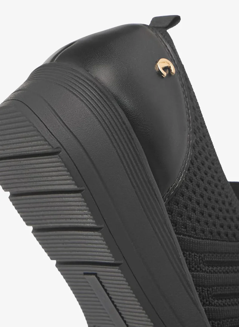 Le Confort Women Textured Slip-On Sneakers