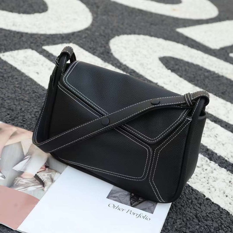 Ceiling New Style Geometric Bag Color Matching Spliced Genuine Leather Pillow Bag Classic Portable Shoulder Crossbody Bag For Women - Image 1