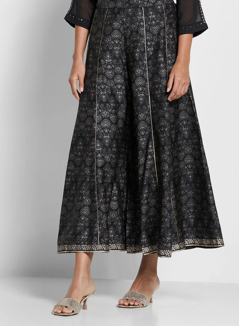 W Embroidered Top & Printed Plazzo Set