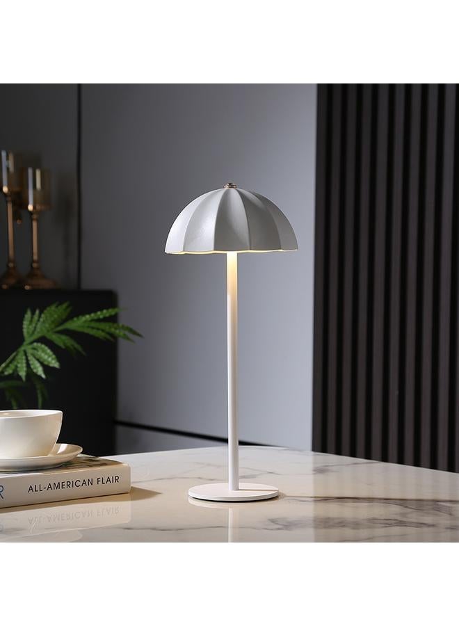 Bluejw New Crossover Table Lamp Modern Simple Mushroom Night Lamp Bedside Lamp Light Luxury Creative Plug-in Atmosphere Lamp - Image 3