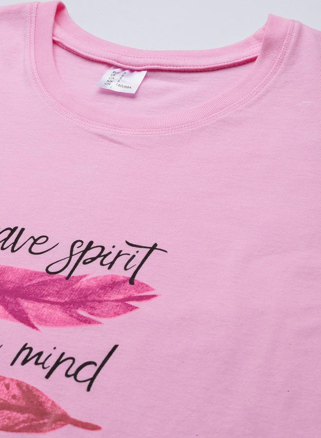 ليدينغ ليدي طقم تي شيرت بأكمام قصيرة وشورت بطبعة شعار من ستايلي - Image 5