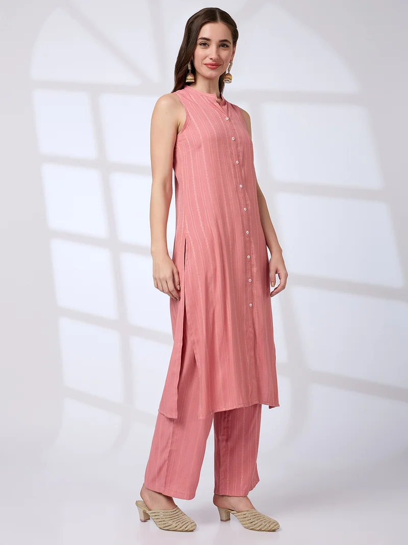 globus Globus Women Mandarin Collar Woven Design Front Slit A-Line Kurta With Pants Workwear Set