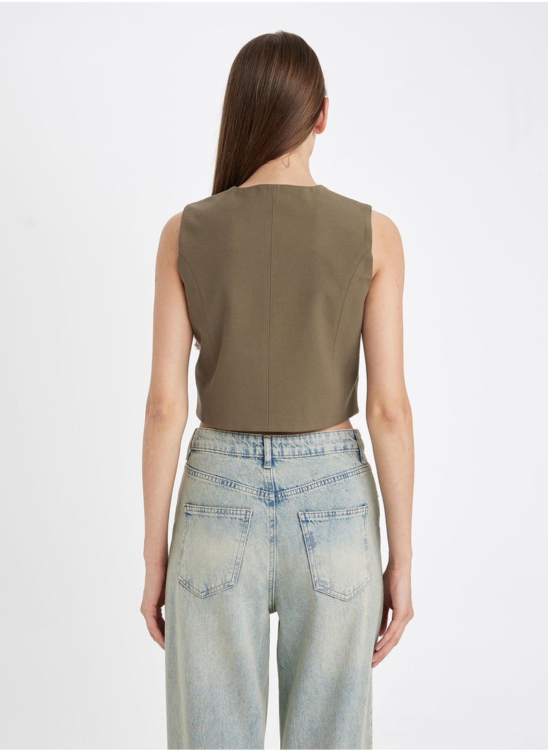 DeFacto Regular Fit V-Neck Buttoned Blazer Vest  - Image 2