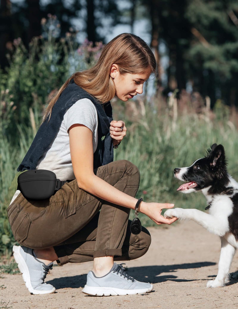 heouvo Dog Treat Pouch with Training Clicker, Upgrade Stronger Magnetic Closure to Avoid Spilling, 1.67 Cup Silicone Treat Bag Fanny Pack with Waist Belt for Pet Training Walking (Black) - Image 3