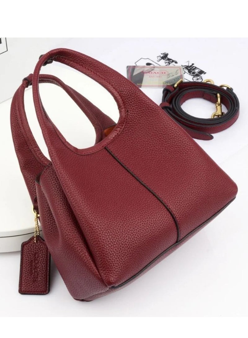 كوتش اوت ليت حقيبة كوتش لانا من الجلد المحبب - Image 2