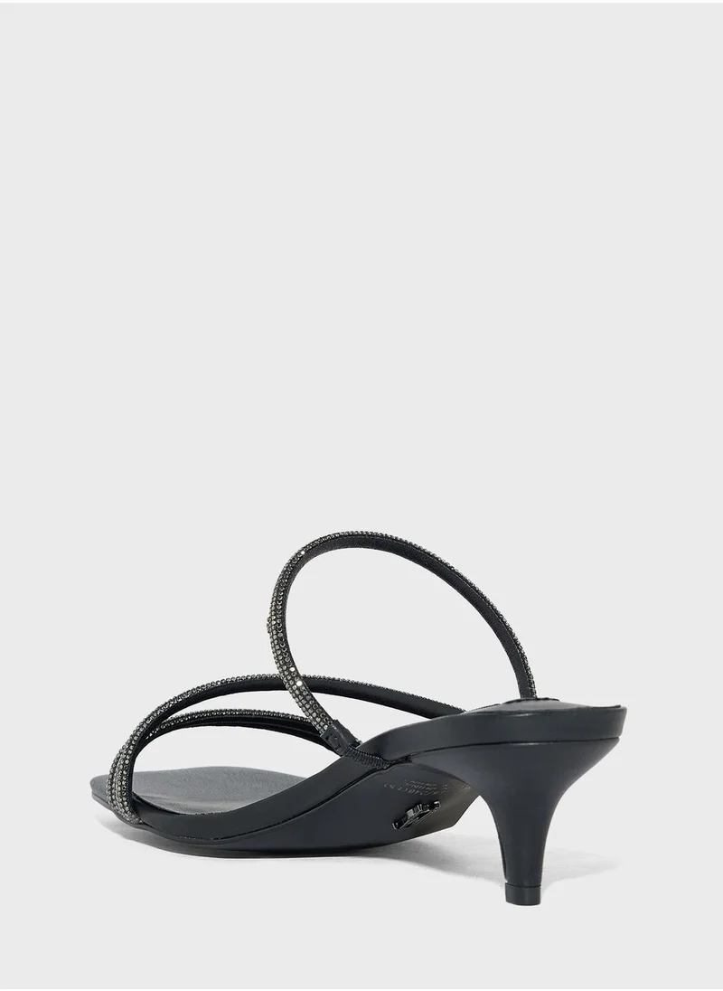STEVE MADDEN Multi Strap Low Heel Sandals
