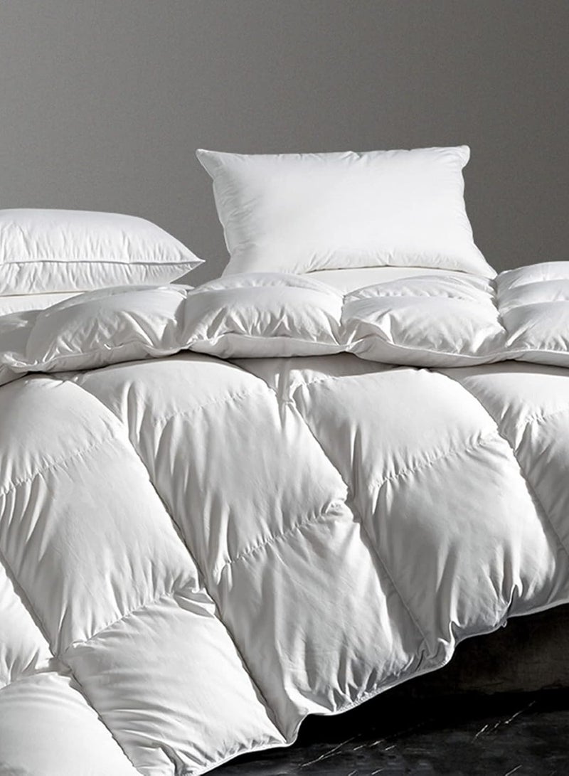 أسرار طقم غرفة نوم لجميع الفصول مكون من 3 قطع - يتضمن 1 بطانة مرتبة مقاس 140 × 200 سم لراحة إضافية، و1 لحاف خفيف مقاس 160 × 320 سم، و1 غلاف لحاف متين مقاس 160 × 320 سم - مجموعة بياضات مثالية لنوم مريح - مواد عالية الجودة. - Image 3