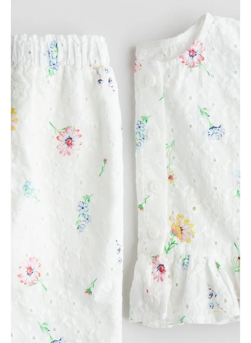 H&M 2-piece broderie anglaise set