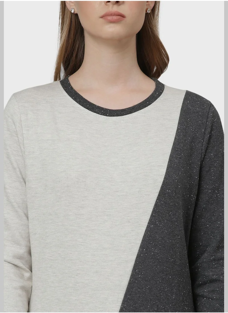 Campus Sutra Color block Sweatshirt