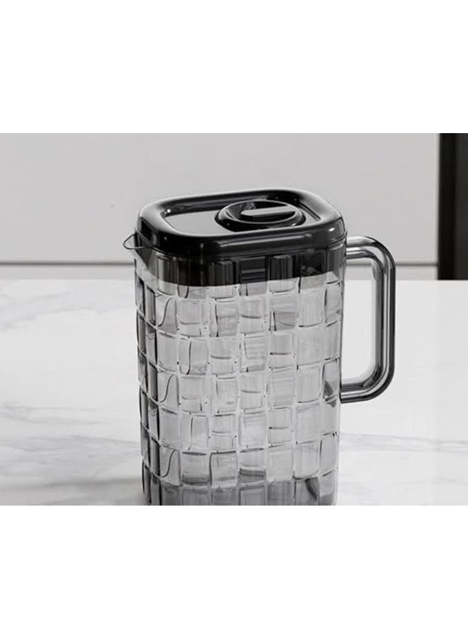 Acrylic decanter with 2 cups – a practical and lightweight beverage serving set with an elegant design for everyday use HR (Famia) - Image 4