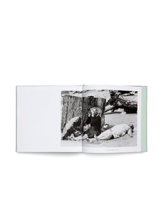 Fred Herzog: Black and White  - Image 1