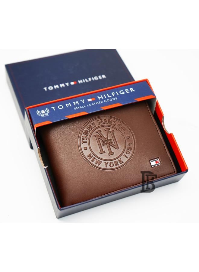 Tommy Hilfiger Plus Tommy Hilfiger Men Leather Global Coin Wallet - Brown  - Image 1