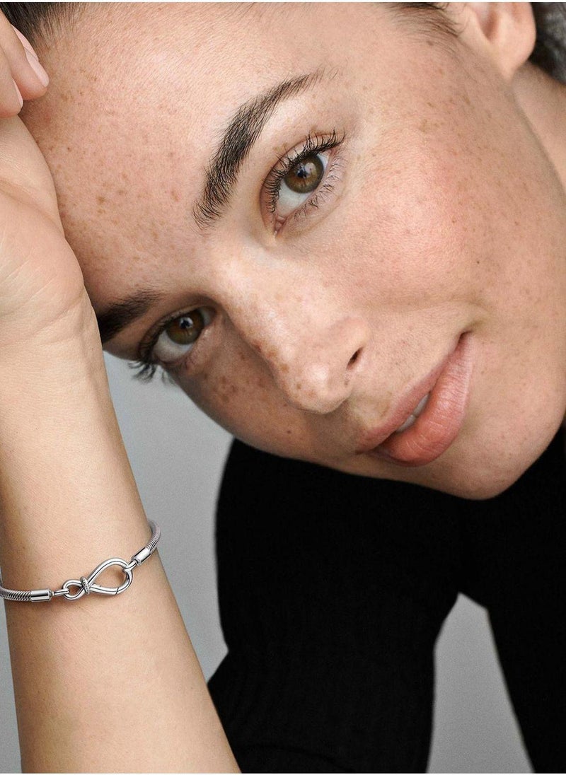 Pandora Moments Infinity Knot Snake Chain Bracelet - Image 4