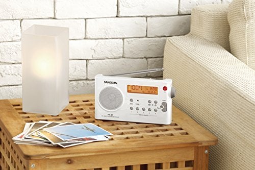 SANGEAN راديو سونجيان PR-D7 الرقمي المحمول مع شاحن بطارية مدمج، AM/FM، (أبيض) - Image 5