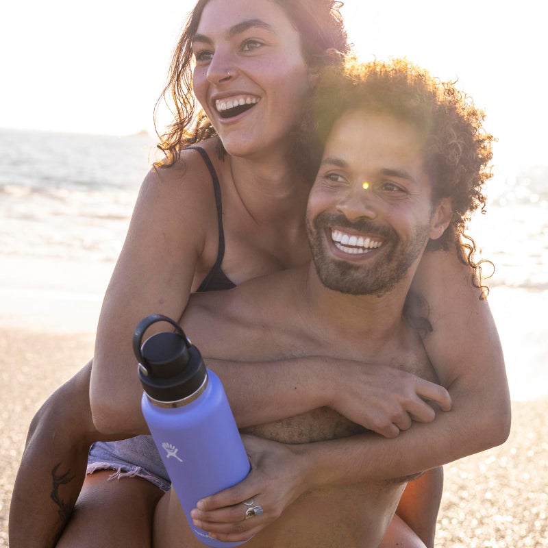 Hydro Flask Hydro Flask 24 Oz Wide Mouth Flex Chug Cap Bottle  Stainless Steel  Vacuum Insulated  24 Fluid Ounces  Green  Sports Water Bottle  - Image 5