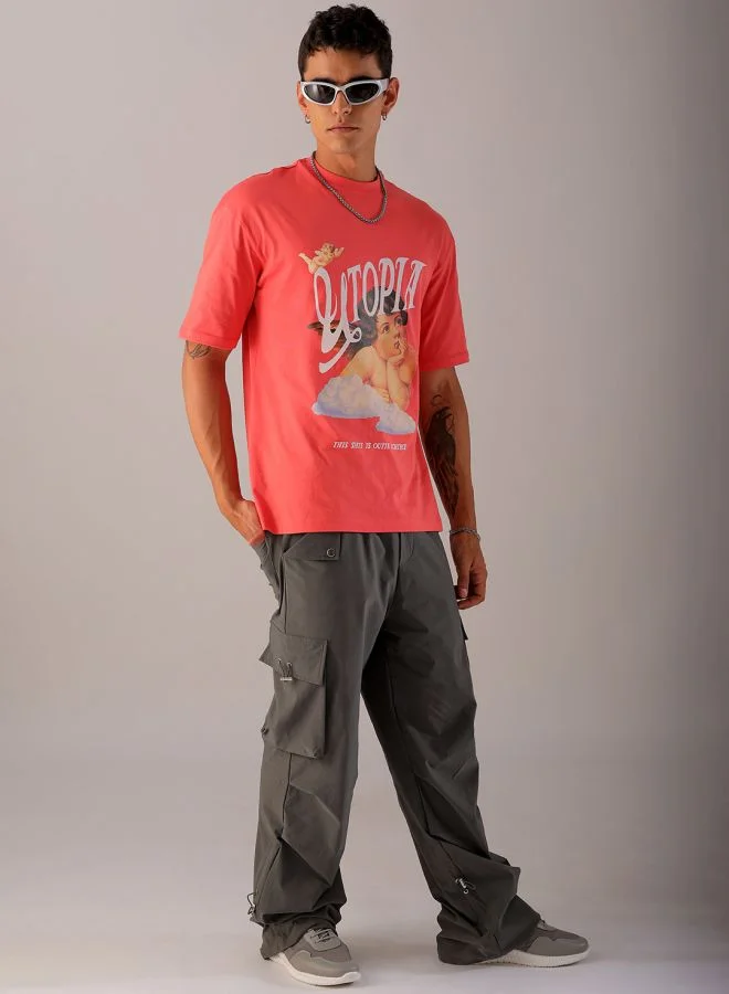 شركة المرآب الهندية Men's Street Boxy Placement Print Crew Neck Short Sleeve T-Shirt