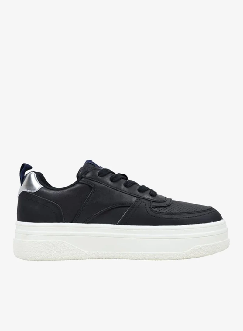 GAP Women's Panelled Sports Shoes with Lace-Up Closure - PARADISE
